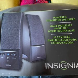 Insignia speakers